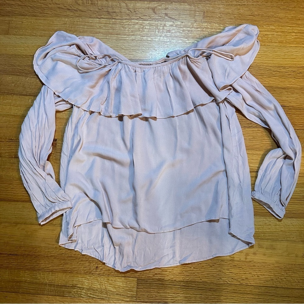 Do + Be blouse Too size S (a3